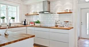 Veddinge White With Wooden Countertop Haus Kuchen Wohnung Kuche Kuche Umgestalten