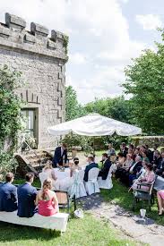 Freie Trauung Von Nathalie Und Marcel Auf Schloss Langenburg Hochzeit Deko Ideen Burg Standesamtliche Hochzeit