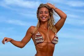 13,000 likes · 178 talking about this. Sol Perez Saludo A Sus Seguidores Desde La Playa Con Un Llamativo Traje De Bano