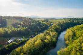 Secure payments, 24/7 support and a book with confidence guarantee Lexington Us Vacation Rentals Cabin Rentals More Vrbo