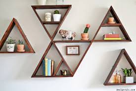 Ide untuk menjadikan dinding rumah menjadi pusat perhatian perlu untuk kita perhatikan. 5 Cara Unik Untuk Dekorasi Dinding Yang Cantik Rumah Dan Gaya Hidup Rumah Com