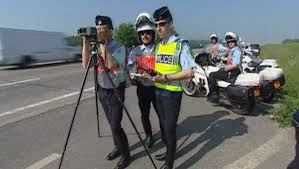 Résultat de recherche d'images pour "radar et police"