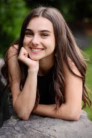 Addie Floyd's Instagram, Twitter & Facebook