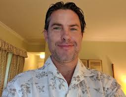 Living clean and sober: A tale of recovery from the grip of drugs — Lindsay  Advocate