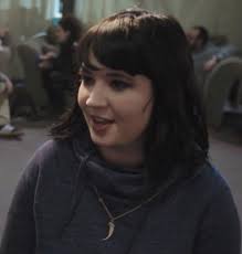 Olive Lynch's Instagram, Twitter & Facebook