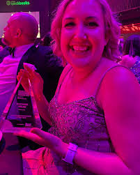 If you can you must” @em_carey “Everything is possible”@perrycrosss What an  afternoon at the WIRQ Sports Lunch, with the FTI Team! Hearing the journeys  of @em_carey & @perrycrosss and the power of