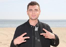From 2008 to 2012, bednarek was the lead singer of star guard muffin. 360 Degrees Overview Kamil Bednarek Na Fotelu Jurora The Voice Of Poland Kogo Zastapi