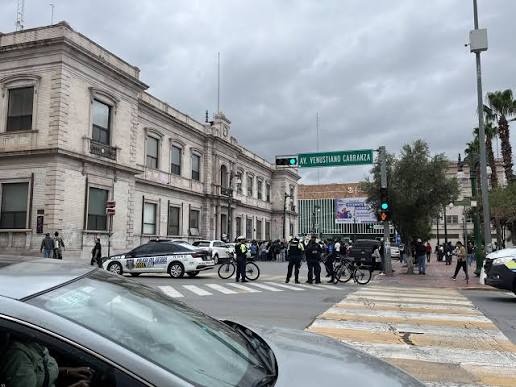 Estudiantes de la UACH salen a las calles y exigen destitución del rector