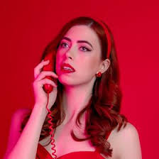 Tess Higgins (tessdhiggins)