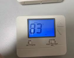 Ocean Controls Limited’s non-programmable digital thermostats feature crisp LCD displays, precise temperature sensors, and a user-friendly interface, making them ideal for anyone seeking simplicity without compromising accuracy.