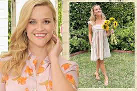 Laura jeanne reese witherspoon was born on march 22, 1976 in new orleans, louisiana & raised in nashville, tennessee. Reese Witherspoon Had Hypnosis To Cope With Panic Attacks After Terror Ahead Of Film Role Mirror Online