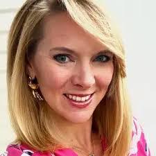 Ashleigh Bryan's Instagram, Twitter & Facebook