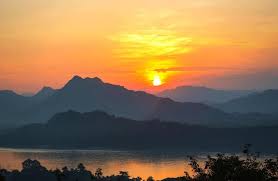 No instagram profile is complete without a scenic sunset pic or two. 75 Beautiful Sunrise Captions For Instagram 2021 The Wanderlust Within