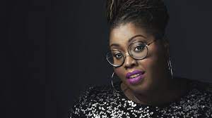 Op negentienjarige leeftijd verhuisde ze naar rotterdam. Shirma Rouse Lantarenvenster Rotterdam