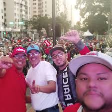 Este es el nuestro @nicolasmaduro mi gallo pinto #laesperanzaestaenlacalle  junto al pueblo con el ❤️ amor infinito de nuestro comandante Hugo Chávez  🇻🇪⚔️