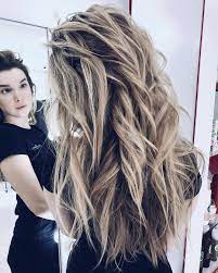 For this edgy look, perm a strip of hair in the style of a mohawk and shave the sides. Lovely Wavy Perm Lange Frisuren Beste Frisuren Fur Langes Haar Wavy Perm Permed Hairstyles Long Hair Styles