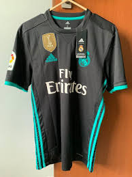 The black and aero reef coloring looks fantastic together. Bnwt Original Adidas Real Madrid Away Jersey 2017 18 Asenio 20 Size Small Sports Sports Apparel On Carousell