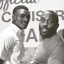 📅ON THIS DAY: Holyfield v Qawi💪 ⏪Back in 1986 Evander Holyfield won his  first world title after outpointing Dwight Muhammad Qawi over 15 hard  rounds in Atlanta🌍🙌