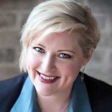 Kellie Austin (@KellieAustin)