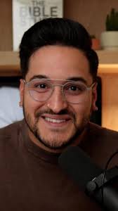 လံာ်တၢ်ကူၣ်သ့အတၢ်ကတိၤ 10:17  ပှၤလၢအဒိကနၣ်တၢ်ဖဲအဘၣ်တၢ်သိၣ်က့ၤသီက့ၤအီၤန့ၣ်ကမူဝဲ လီၤ.  မ့မ့ၢ်ပှၤလၢအတတူၢ်လိာ်ဘၣ်ဝဲလၢအတၢ်ကမၣ်လံ န့ၣ်အိၣ်လၢ ...