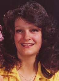 Lorie Frank's Instagram, Twitter & Facebook