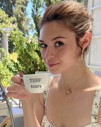 Juliette Lewis in Yellowjackets