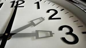 Definition, rechtschreibung, synonyme und grammatik von 'umstellen' auf duden online nachschlagen. Uhr Umstellen Sommerzeit 2012 Die Wichtigsten Antworten Zur Zeitumstellung Augsburger Allgemeine