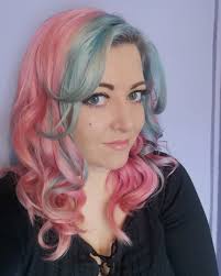 Blue hair does not naturally occur in human hair pigmentation, although the hair of some animals (such as dog coats) is described as blue. Got Bored Of Just Pink So Added Blue To The Front I Feel Like A Delicious Bag Of Candy Floss Hairdye