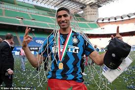 | welcome to the official inter youtube channel! Inter Milan Star Achraf Hakimi S Agent Shuts Down Possible Move To Paris Saint Germain Daily Mail Online