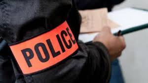 It stands on the banks of the river auzon, a tributary of the sorgue. Faits Divers Justice Carpentras Un Homme De 25 Ans Blesse Cette Nuit Par Arme A Feu La Provence