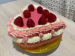 It's hard to find romantic greetings on the internet. Valentine Birthday Cake Strawberry And Vanilla Cakedecorating