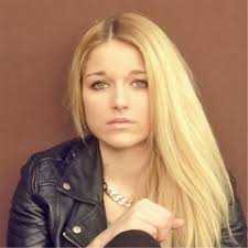 Stream Simon Meyers music