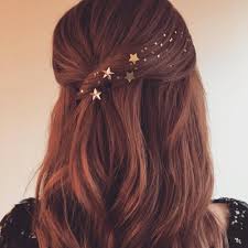 Let's have a look at them. 50 Jolly Christmas Hairstyles Fit For All Parties Hair Motive Hair Motive