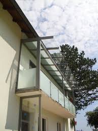 Balkon Uberdachung Alu Glas Modernisieren Sie Ihren Alten Balkon Glasuberdachung Uberdachungen Balkon