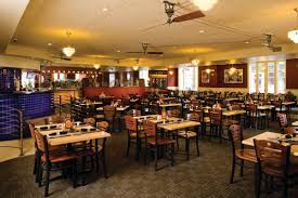We are open seven days a week for lunch & dinner and feature a full bar. Deanie S Seafood Restaurant