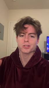 Brandon Garlock's Instagram, Twitter & Facebook