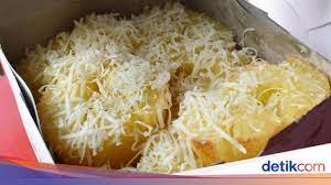 Ini 5 Trik Bikin Singkong Goreng Empuk Dan Mekar Dari Penjual Singkong Goreng