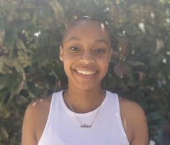 SENIOR AWARDS COLLEGE DESTINATIONS SPORTS MVPS SENIOR FAVORITES