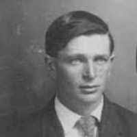 Earl Werner's Instagram, Twitter & Facebook