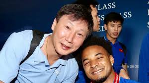 Tuyển Việt Nam cần thêm những 'Xuân Son' mới