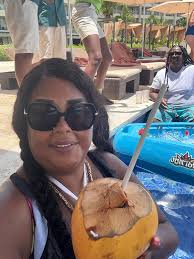 It's my birthday ,🎂 all day lol