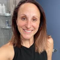 Jennifer Nevins's Instagram, Twitter & Facebook