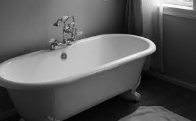 Badewanne stahl emaille liert goldenangelsnetwork org. Badewanne Putzen So Reinigst Du Eine Badewanne Aus Acryl Kunststoff Oder Emaille Badratgeber Com