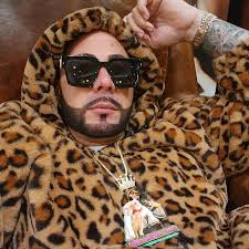 Jose Baro (@vicecityfrenchies) • Instagram photos and videos