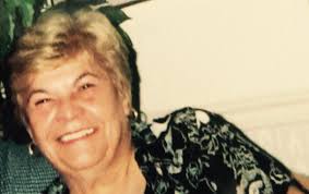 Helen Lawry Obituary