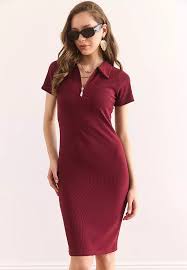 網上選購Olalook 恤衫領拉鍊修身羅紋連身裙2026 系列| ZALORA香港