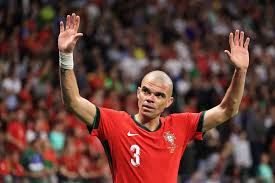 Pepe announced the end of his soccer career do turismo - PontoPT -