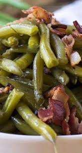 Southern Style Green Beans Spicy Southern Kitchen Recipe Recipes Side Recipes Thanksgiving Recipes