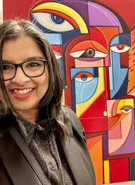 Ishita Banerjee's Instagram, Twitter & Facebook