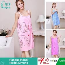 Handuk model kimono hadir dengan warna bahan dasar polos berwarna biru, hijau, pink dan ungu. Jual Produk Mandi Baju Handuk Kimono Termurah Dan Terlengkap Juli 2021 Halaman 6 Bukalapak
